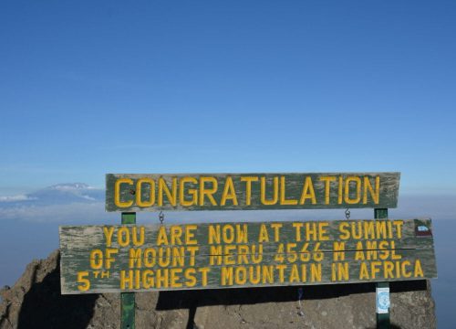 Ascension du Mont Meru