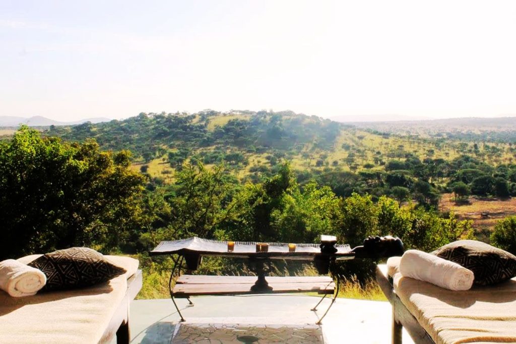 Massage Mbalageti Camp Serengeti